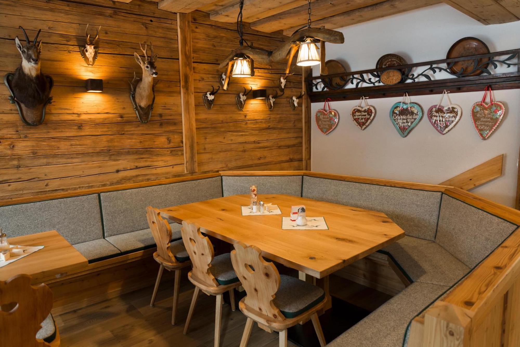 Hotel Rosner Altenmarkt im Pongau Eksteriør billede