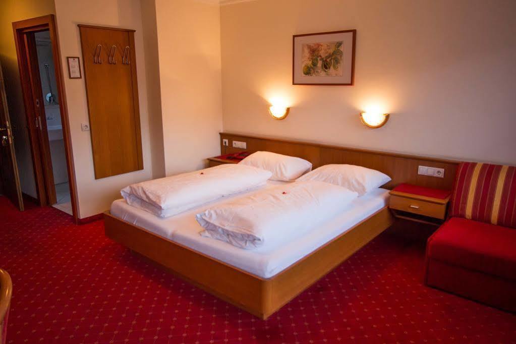 Hotel Rosner Altenmarkt im Pongau Eksteriør billede