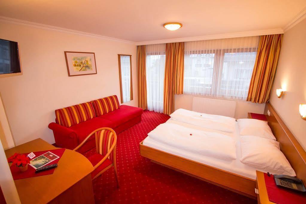 Hotel Rosner Altenmarkt im Pongau Eksteriør billede